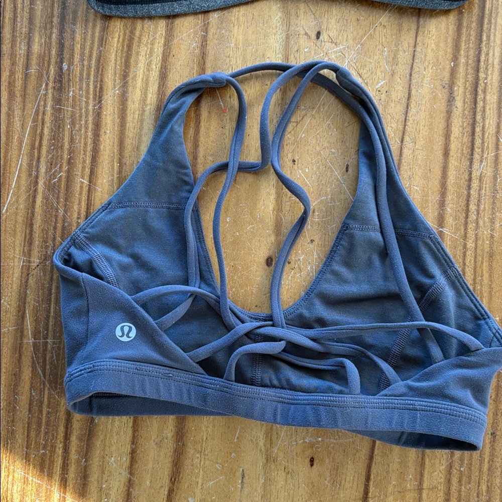LULULEMON Women's Sports Bras size small - Picture 5 of 6